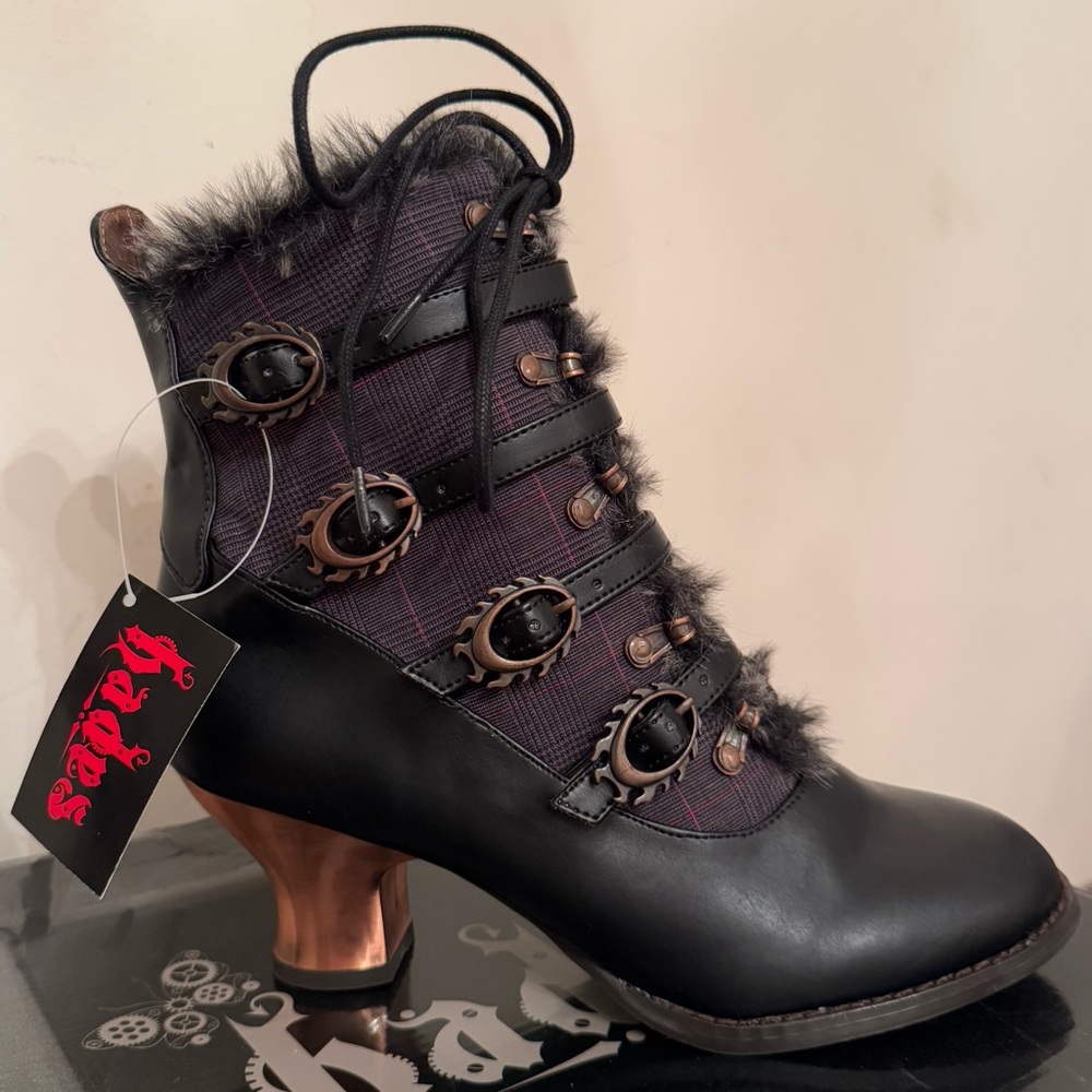 Hades Nephele Victorian Boots Metal Heel, Lace Up, Faux Fur - 9
